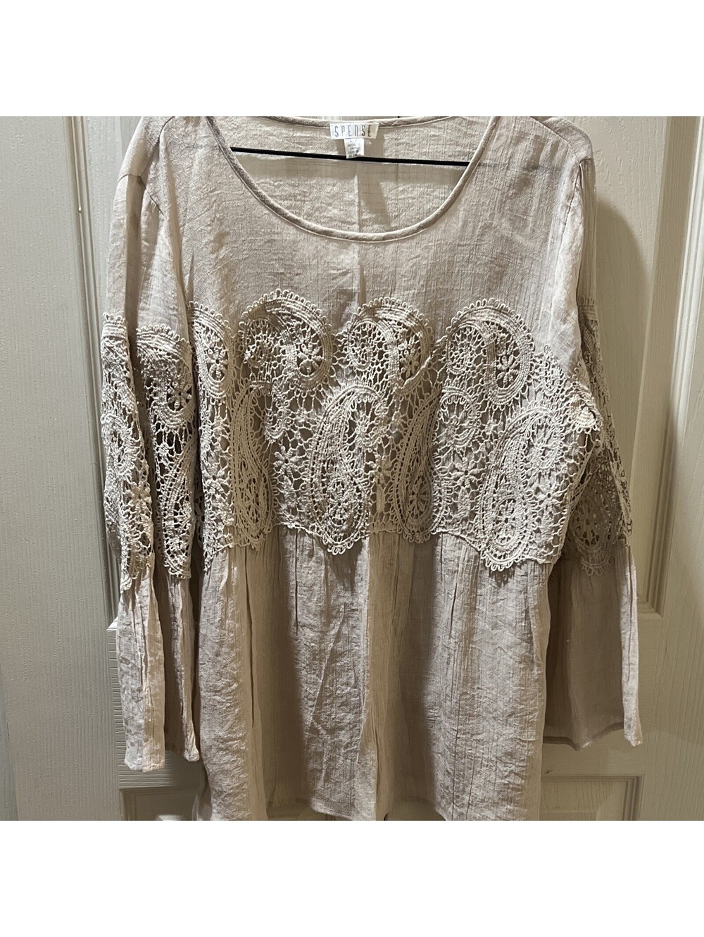 Spense Women’s S Beige Solid Long Sleeve Round Neck Pullover Crochet Lace Blouse